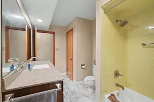 1910 Augusta Dr, Champaign, IL 61821 - Photo 31