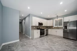3031 W Warren Blvd, Chicago, IL 60612 - Photo 3