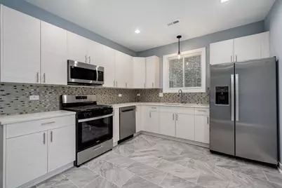 3031 W Warren Boulevard, Chicago, IL 60612 - Photo 5