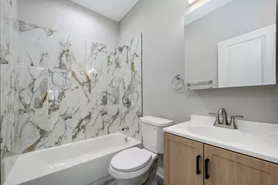 3031 W Warren Boulevard, Chicago, IL 60612 - Photo 9