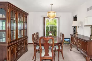 17807 Stonebridge Dr, Hazel Crest, IL 60429 - Photo 5