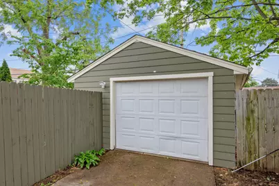 379 Seminary Avenue, Aurora, IL 60505 - Photo 33