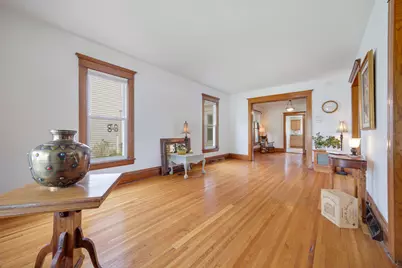 379 Seminary Avenue, Aurora, IL 60505 - Photo 7