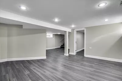 9709 S Avalon Avenue, Chicago, IL 60628 - Photo 11