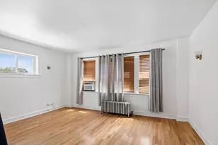 8012 S Honore St, Chicago, IL 60620 - Photo 3