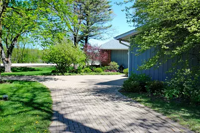 1 Sunset Avenue, West Chicago, IL 60185 - Photo 5