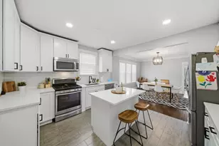 6126 W Roscoe St, Chicago, IL 60634 - Photo 11