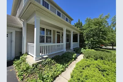 211 Valley View Drive, Saint Charles, IL 60175 - Photo 5