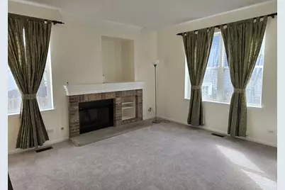 211 Valley View Drive, Saint Charles, IL 60175 - Photo 13