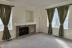 211 Valley View Dr, Saint Charles, IL 60175 - Photo 13