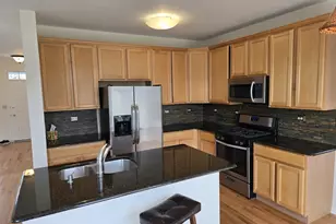 211 Valley View Dr, Saint Charles, IL 60175 - Photo 17