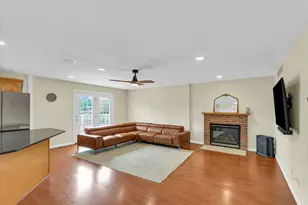 800 Lavender Dr, Savoy, IL 61874 - Photo 13