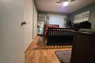 5139 N East River Rd, Chicago, IL 60656 - Photo 9