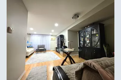 5139 N East River Road #162F, Chicago, IL 60656 - Photo 5