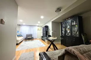 5139 N East River Rd, Chicago, IL 60656 - Photo 5