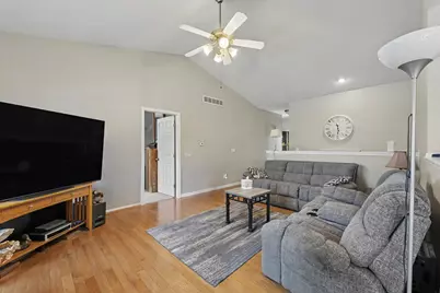 3802 Sandstone Drive, Champaign, IL 61822 - Photo 9