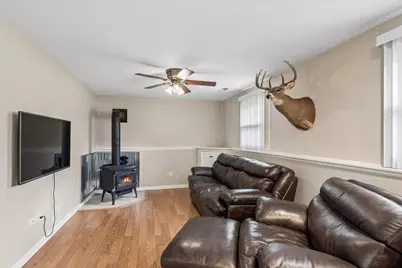38187 N North Shore Avenue, Beach Park, IL 60087 - Photo 7