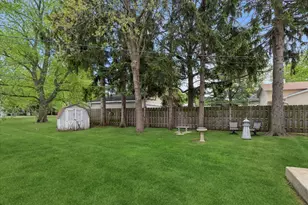 38187 N North Shore Ave, Beach Park, IL 60087 - Photo 3