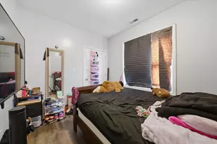7952 S Marquette Ave, Chicago, IL 60617 - Photo 11