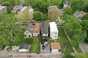 7952 S Marquette Ave, Chicago, IL 60617 - Photo 19