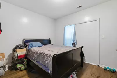 7952 S Marquette Avenue, Chicago, IL 60617 - Photo 9