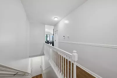 7952 S Marquette Avenue, Chicago, IL 60617 - Photo 15
