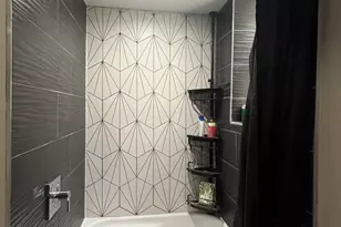 2434 N Lorel Ave, Chicago, IL 60639 - Photo 15