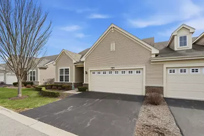 561 Autumn Circle, Pingree Grove, IL 60140 - Photo 1