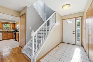 8627 Miroballi Dr, Hickory Hills, IL 60457 - Photo 3