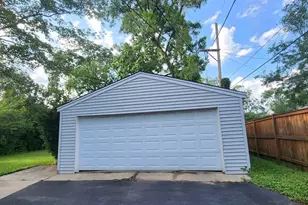 208 Albert Terrace, Wheeling, IL 60090 - Photo 15