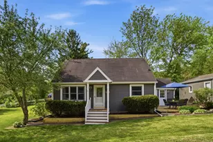 1010 Sunnyside Ave, Wauconda, IL 60084 - Photo 1
