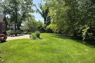 860 Kenton Rd, Deerfield, IL 60015 - Photo 49