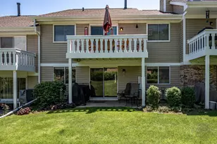 22 Superior Ct, Schaumburg, IL 60193 - Photo 27
