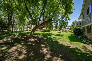 22 Superior Ct, Schaumburg, IL 60193 - Photo 29
