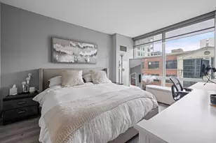 757 N Orleans St, Chicago, IL 60654 - Photo 3