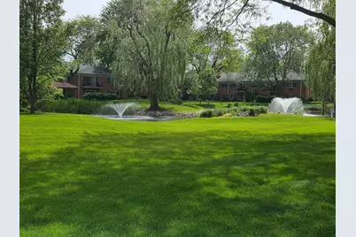 707 E Falcon Drive #C109, Arlington Heights, IL 60005 - Photo 7