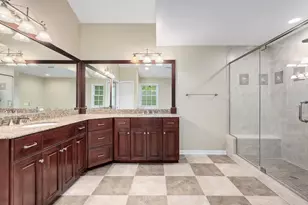 2S560 Seneca Dr, Wheaton, IL 60189 - Photo 23