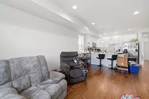 2342 N Lawndale Ave, Chicago, IL 60647 - Photo 17
