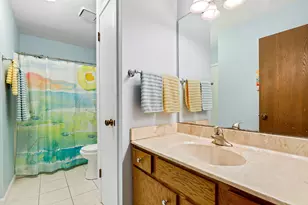 304 Windstream Ct, Aurora, IL 60504 - Photo 11