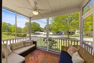339 8th St, Downers Grove, IL 60515 - Photo 3