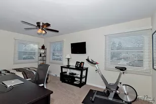 533 Bobby Ln, Mundelein, IL 60060 - Photo 15