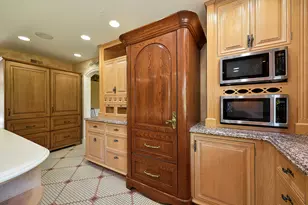 1661 Balmoral Ln, Inverness, IL 60067 - Photo 21