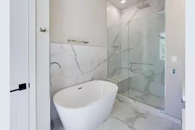5320 N Moody Avenue, Chicago, IL 60630 - Photo 21