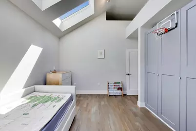 5320 N Moody Avenue, Chicago, IL 60630 - Photo 27