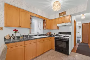5119 N Oriole Ave, Harwood Heights, IL 60706 - Photo 9