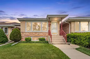 5119 N Oriole Ave, Harwood Heights, IL 60706 - Photo 1