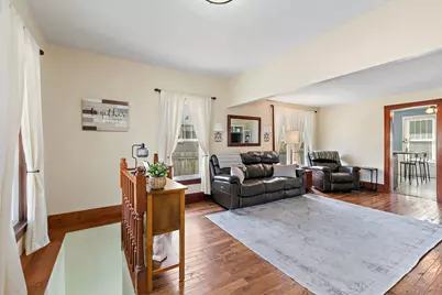 270 S Melrose Avenue, Elgin, IL 60123 - Photo 7