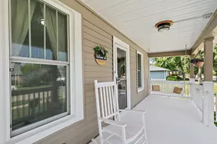 270 S Melrose Ave, Elgin, IL 60123 - Photo 5