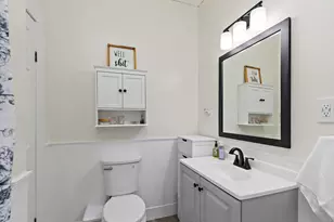 270 S Melrose Ave, Elgin, IL 60123 - Photo 15