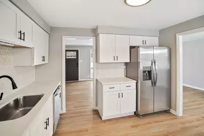 19050 John Avenue, Country Club Hills, IL 60478 - Photo 7